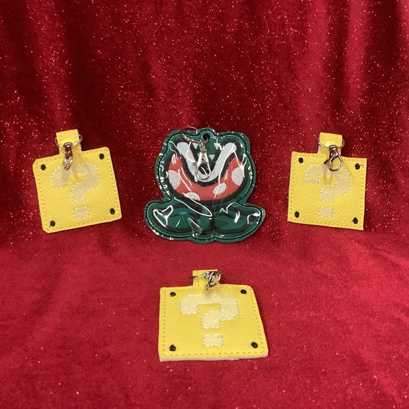 Key tag lot crafted in my sewing studio - Picture 1 of 1